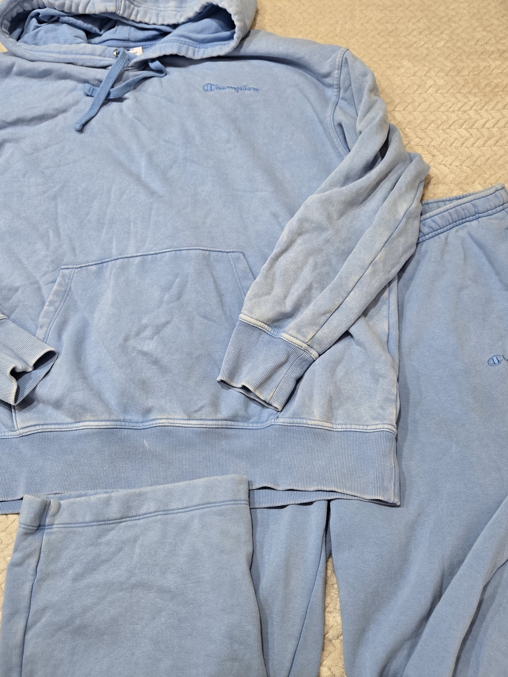 Champion Mineral Wash Blue Pastel XXL Hoodie & XL Sweatpants Set